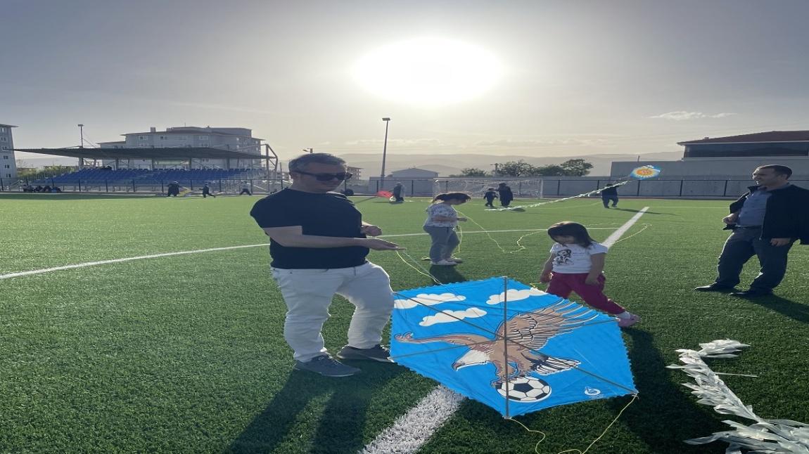 UÇURTMA ŞENLİĞİ